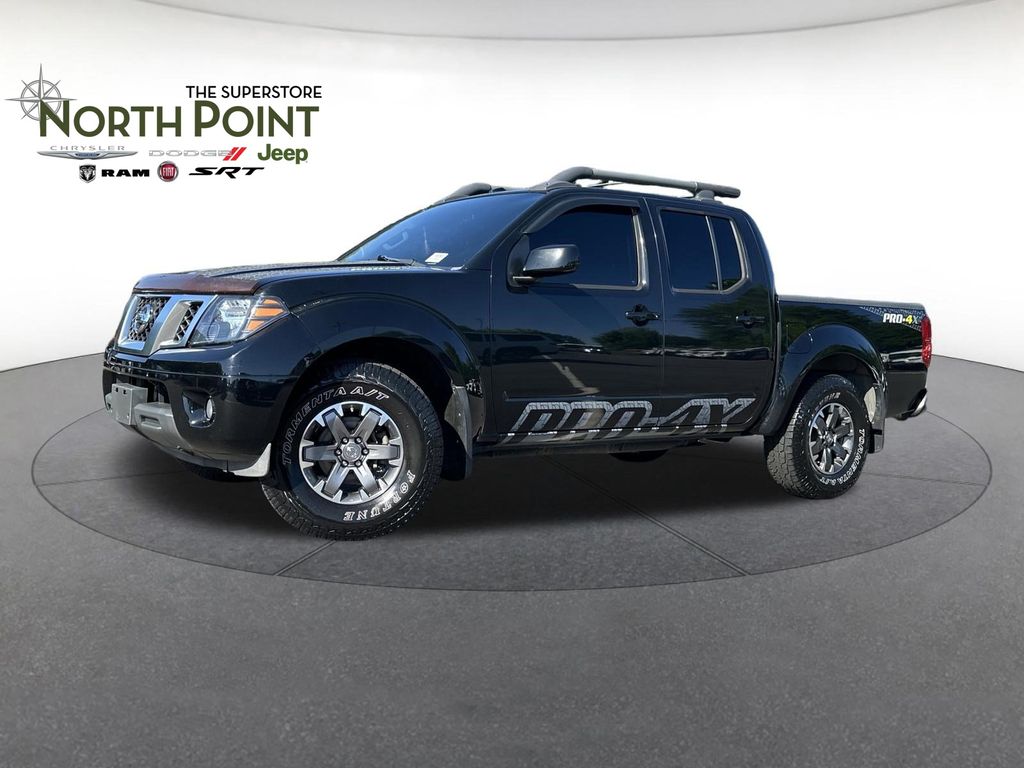 2015 Nissan Frontier 4.0 PRO-4X Crew Cab 4X4 AT's photo
