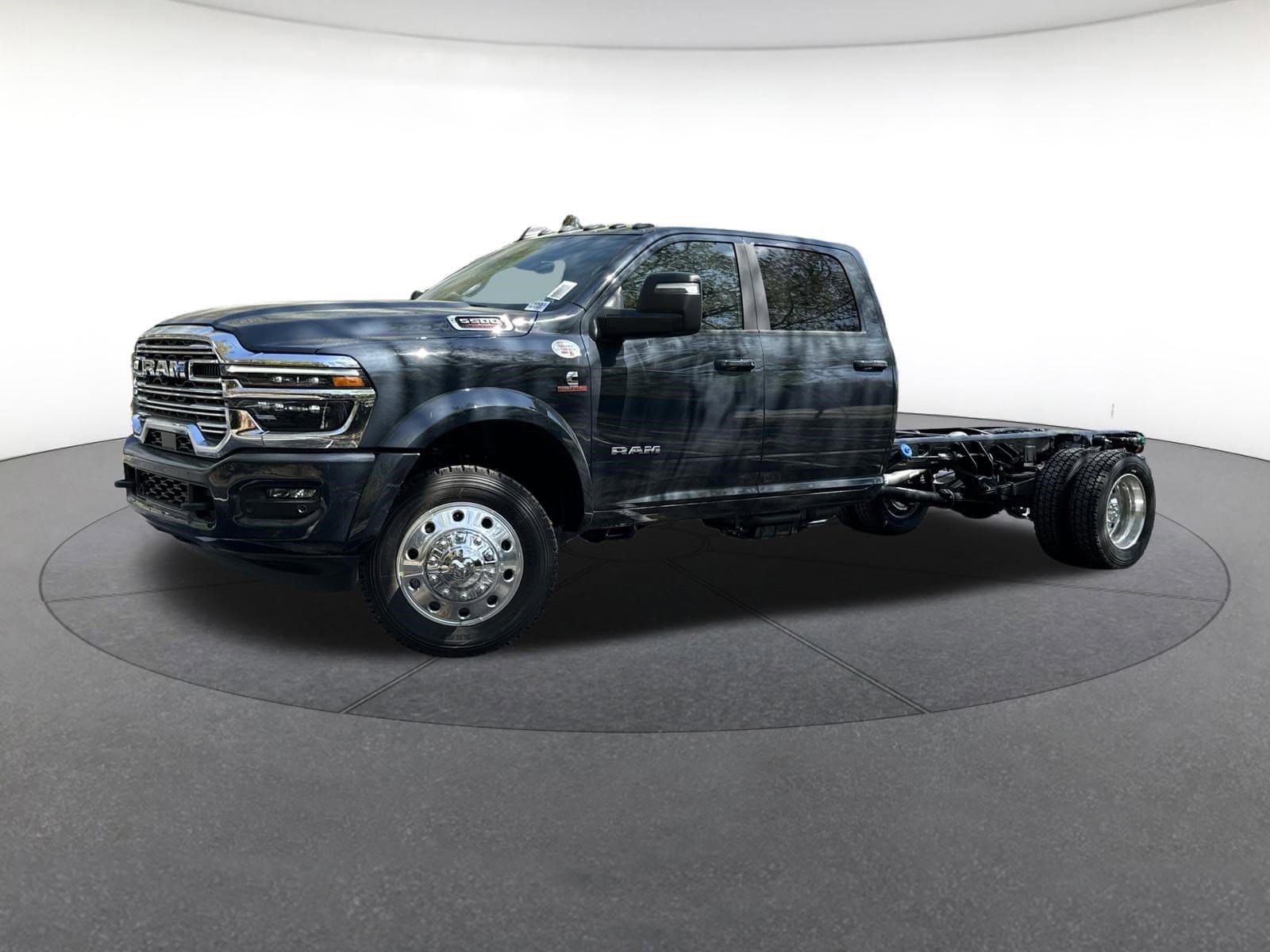 2026 RAM 5500 Big Horn 4X4 Crew Cab DRW 197" WB's photo
