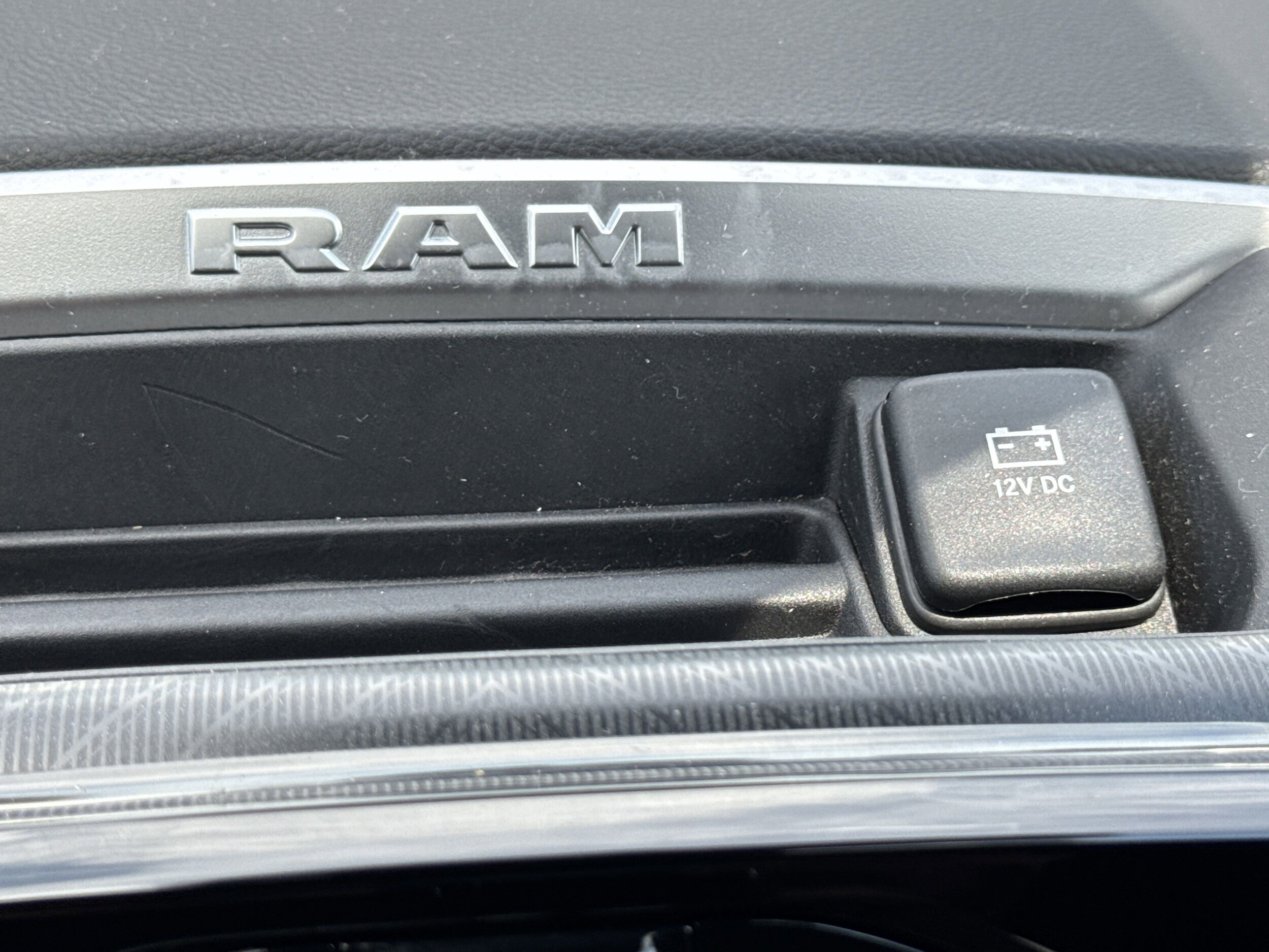 2025 Ram 1500 Big Horn Lone Star photo 3