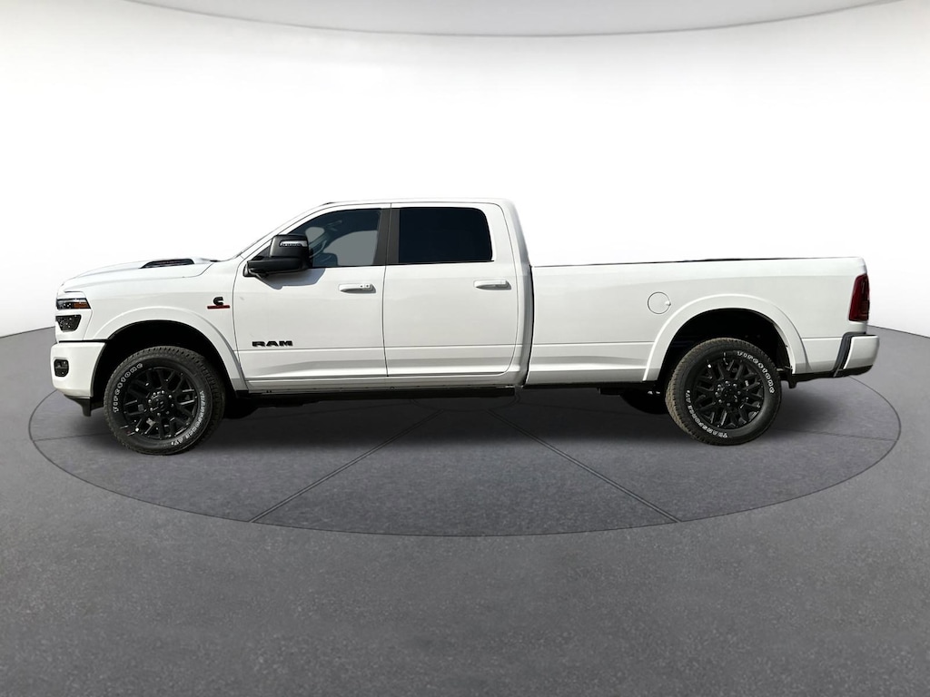 New 2026 Ram 2500 LIMITED CREW CAB 4X4 8' BOX Crew Cab