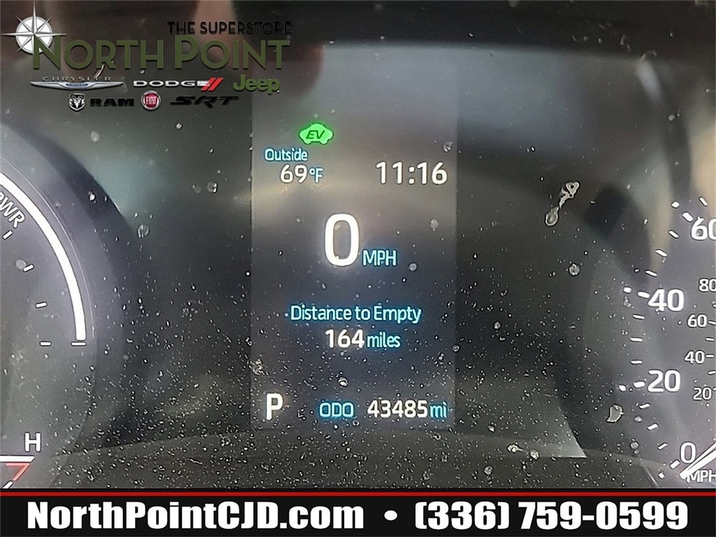 Used 2022 Toyota Sienna XLE 8 Passenger Van Passenger Van