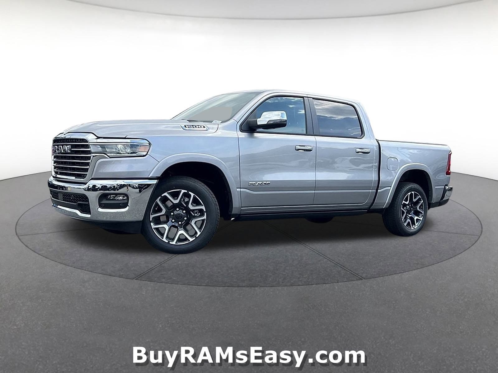 2026 RAM Ram 1500 Pickup Laramie's photo