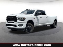 2025 Ram 3500 LARAMIE CREW CAB 4X4 8' BOX Crew Cab