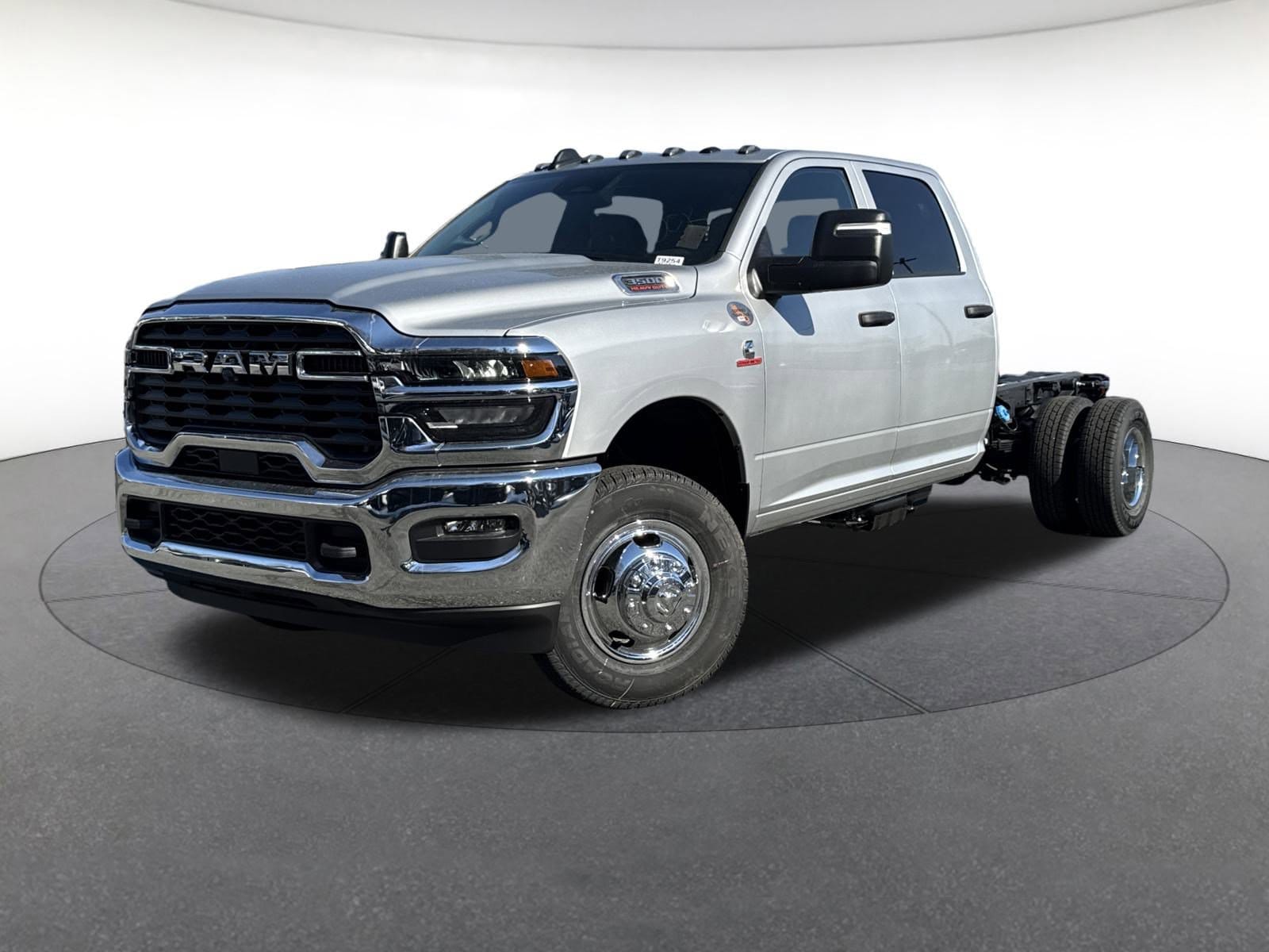 2026 Ram 3500 Chassis Cab Crew Cab 