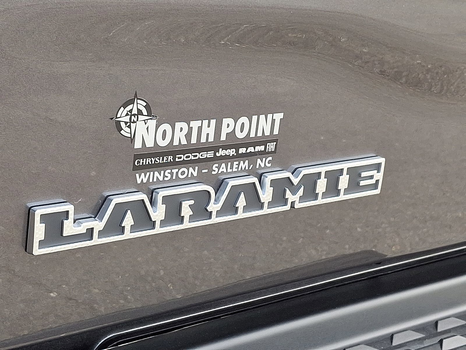 2025 RAM 2500 Laramie - Photo 17
