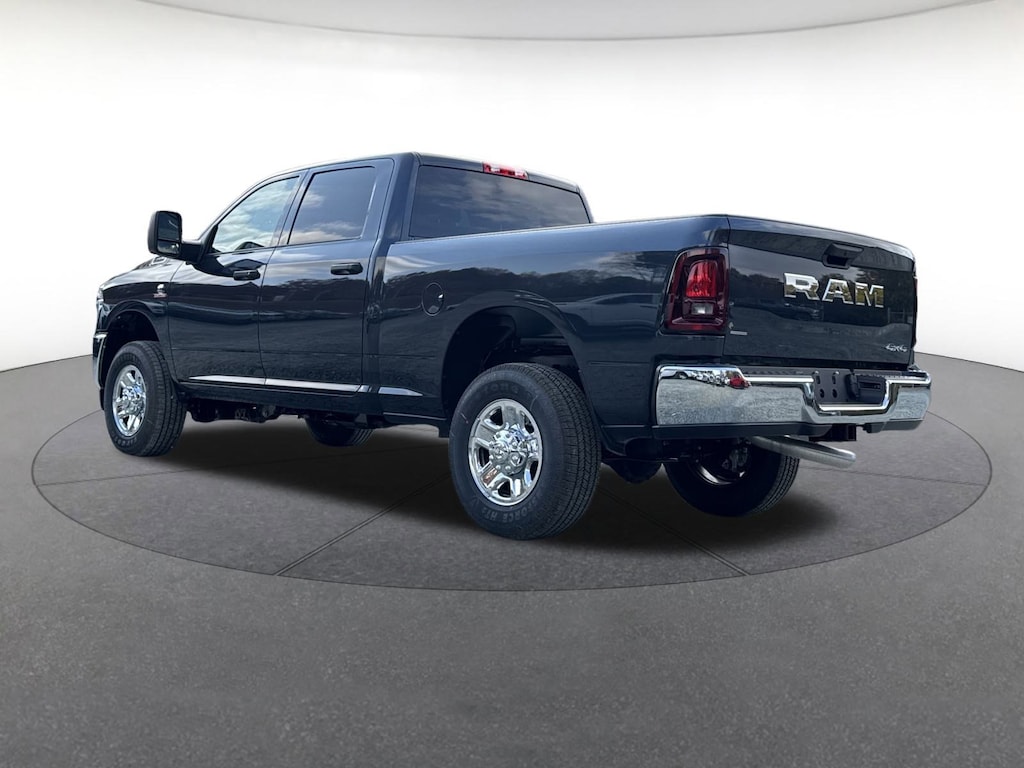 New 2026 Ram 2500 TRADESMAN CREW CAB 4X4 6'4 BOX Crew Cab