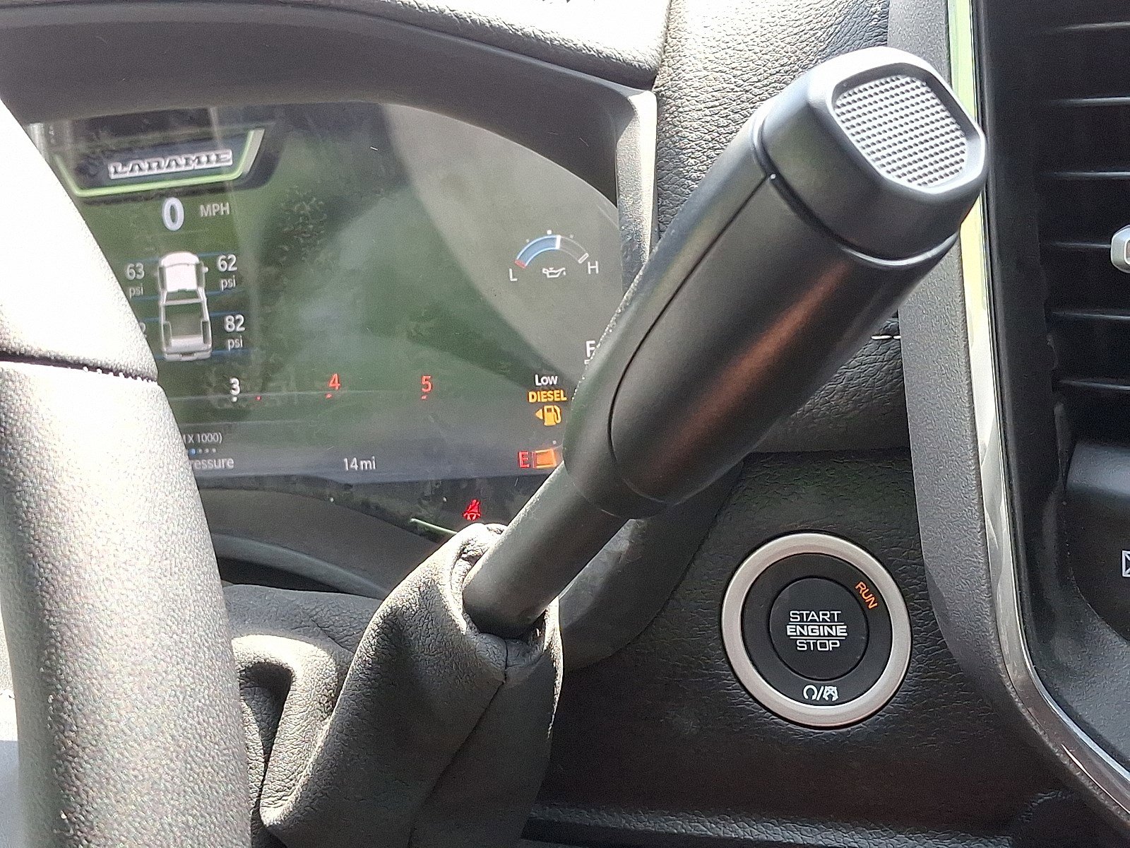 2025 RAM 2500 Laramie - Photo 10