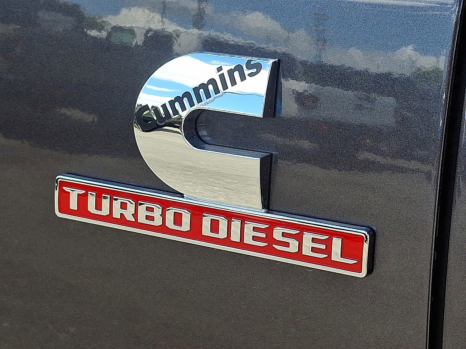 2025 RAM 2500 Laramie - Photo 7