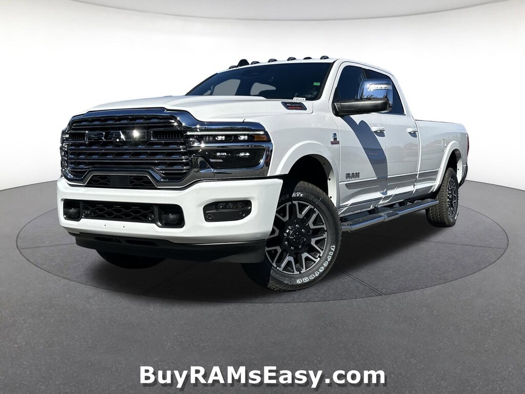 New 2026 Ram 3500 LIMITED CREW CAB 4X4 8' BOX Crew Cab