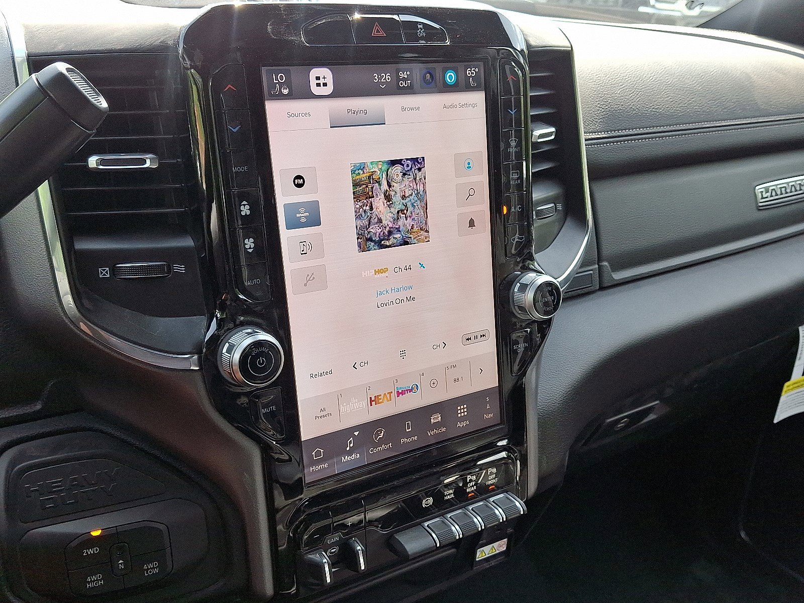 2025 RAM 2500 Laramie - Photo 11