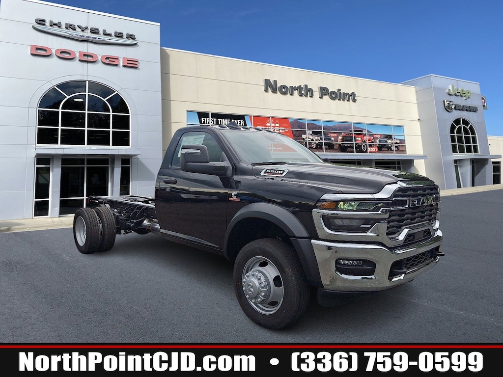 New 2025 Ram 5500 Chassis Cab 5500 TRADESMAN CHASSIS REGULAR CAB 4X4 84' CA Regular Cab