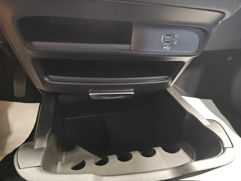 2026 Chrysler Pacifica Select - Photo 24