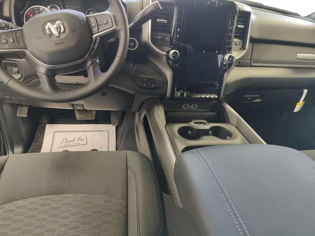 2025 RAM 2500 Big Horn - Photo 10