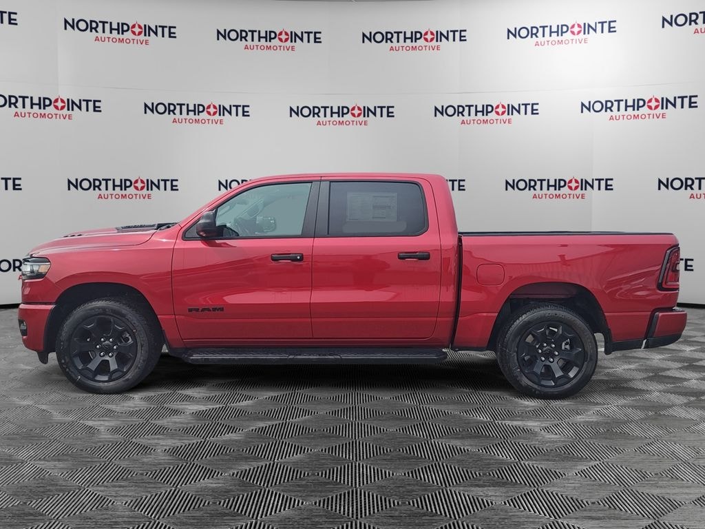 New 2026 Ram 1500 EXPRESS CREW CAB 4X4 5'7 BOX Pickup