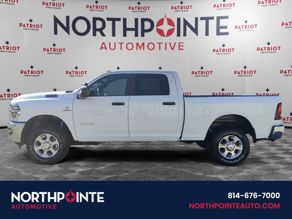 New 2026 Ram 2500 BIG HORN CREW CAB 4X4 6'4 BOX Pickup