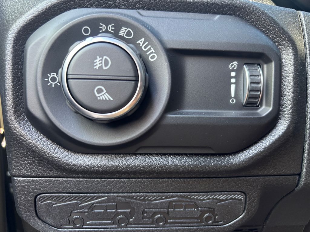 2026 Jeep Gladiator Willys 41 - Photo 29