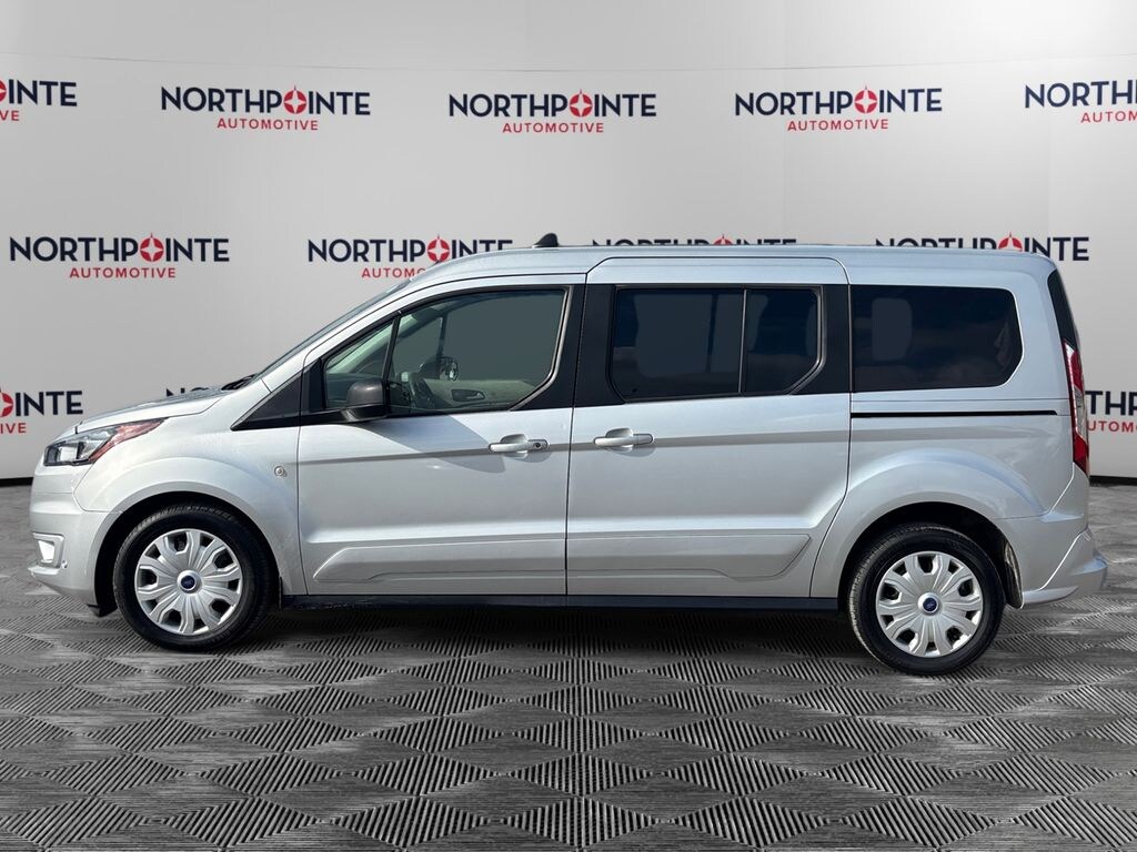 Used 2022 Ford Transit Connect XLT w/Rear Liftgate Wagon Passenger Wagon LWB