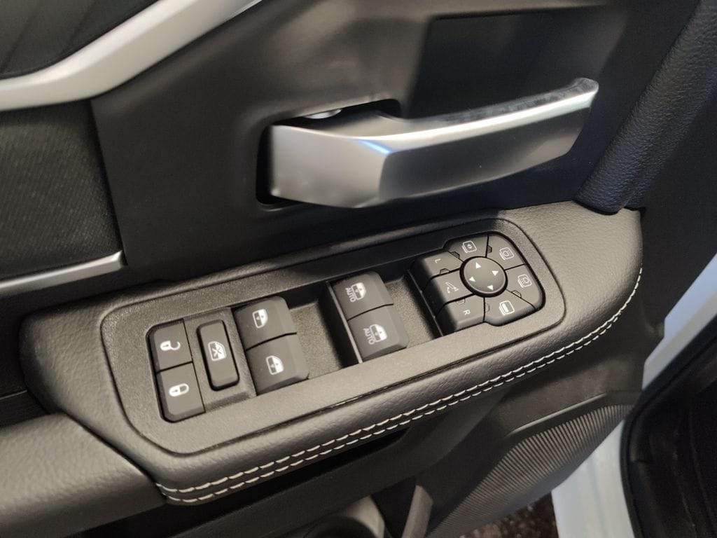 2026 RAM 2500 Big Horn - Photo 17