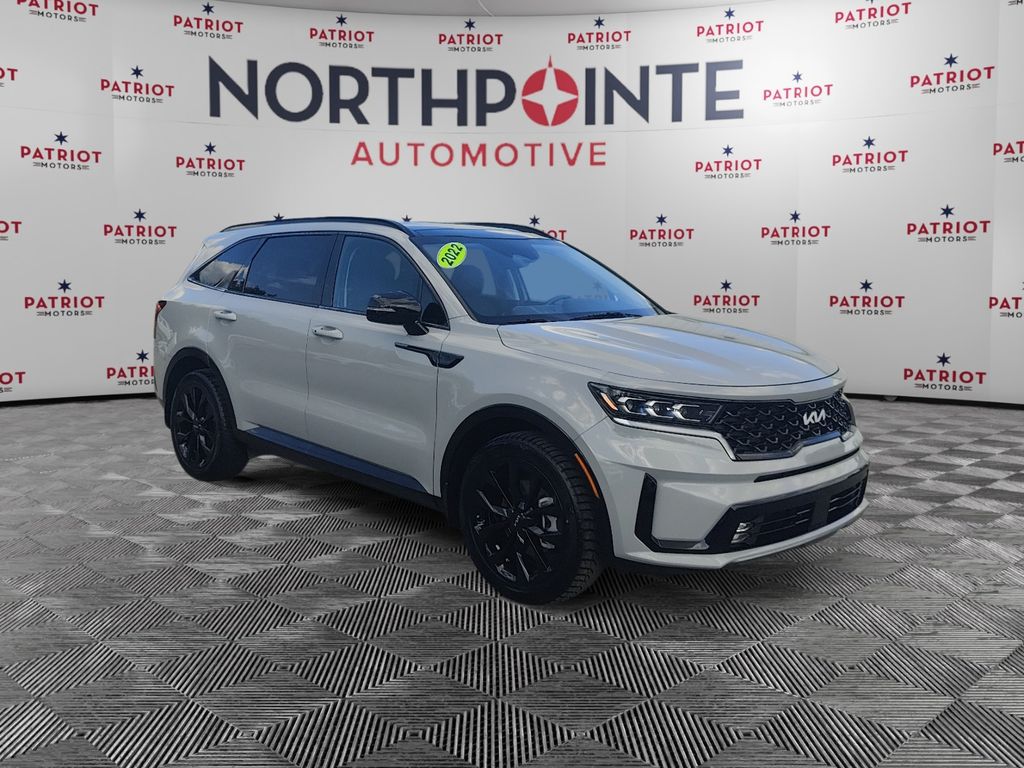 2022 Kia Sorento SX's photo