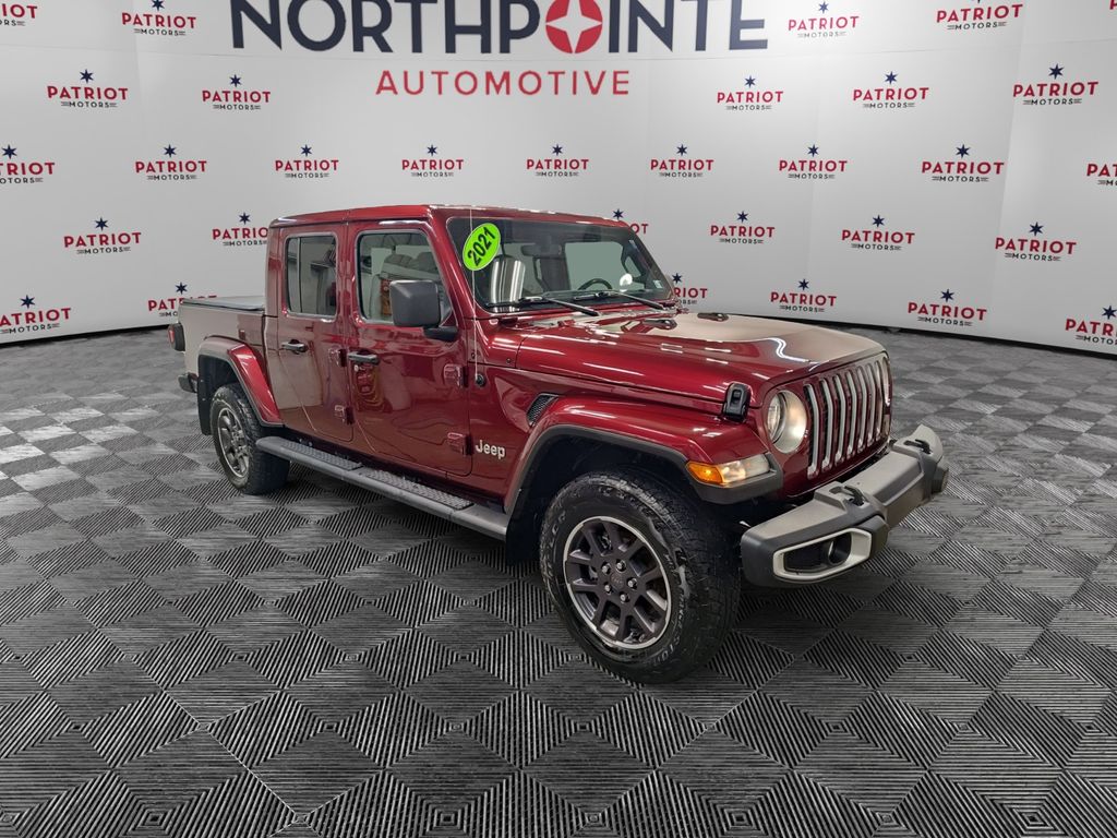 2021 Jeep Gladiator Overland's photo