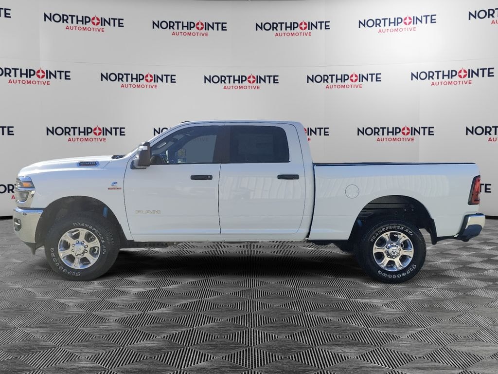 New 2026 Ram 2500 BIG HORN CREW CAB 4X4 6'4 BOX Pickup