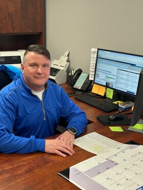 Staff member Gabriel Lutz from 4eab21b4b3ba