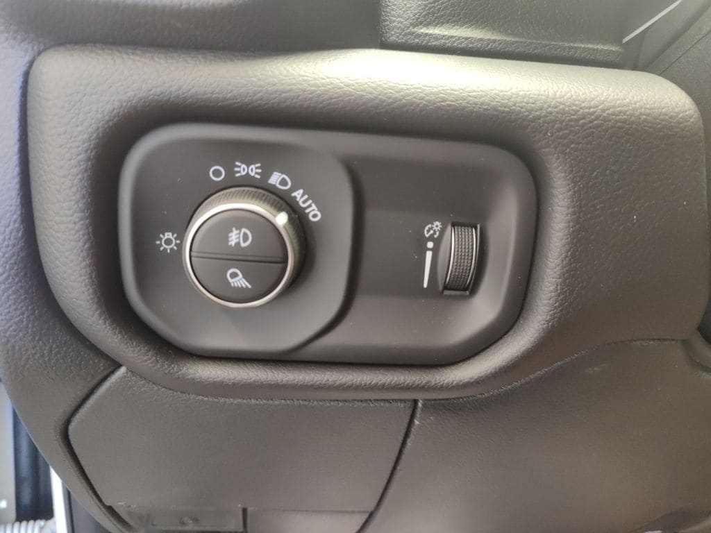 2026 RAM 2500 Big Horn - Photo 27