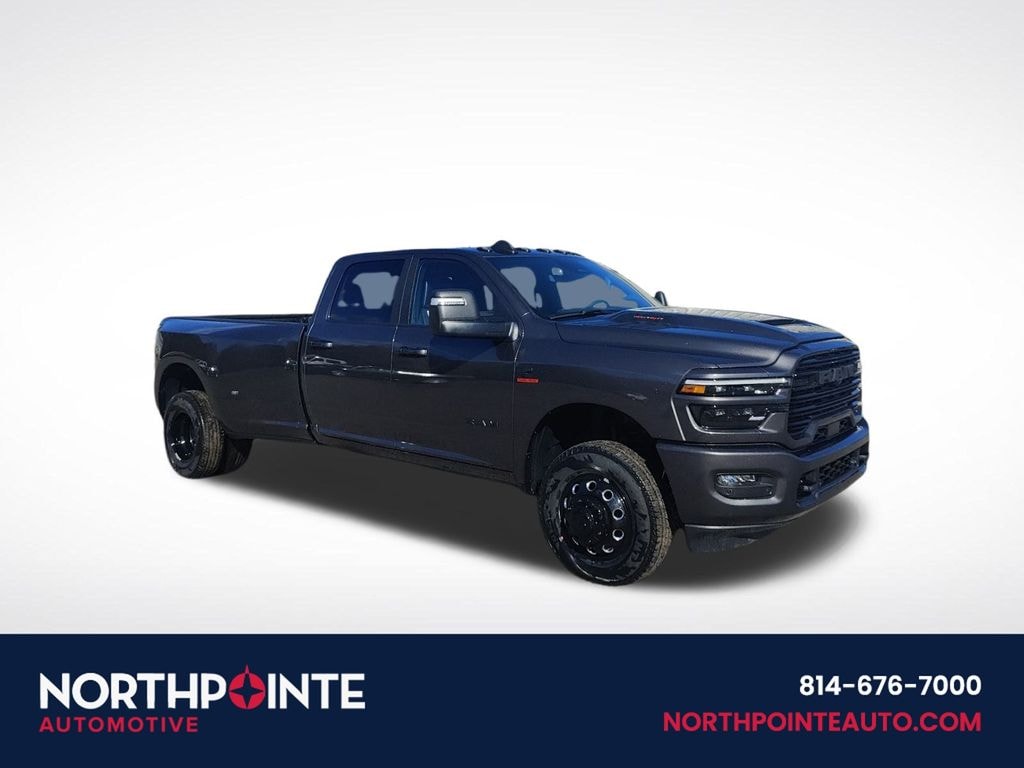 New 2026 Ram 3500 LARAMIE CREW CAB 4X4 8' BOX Pickup