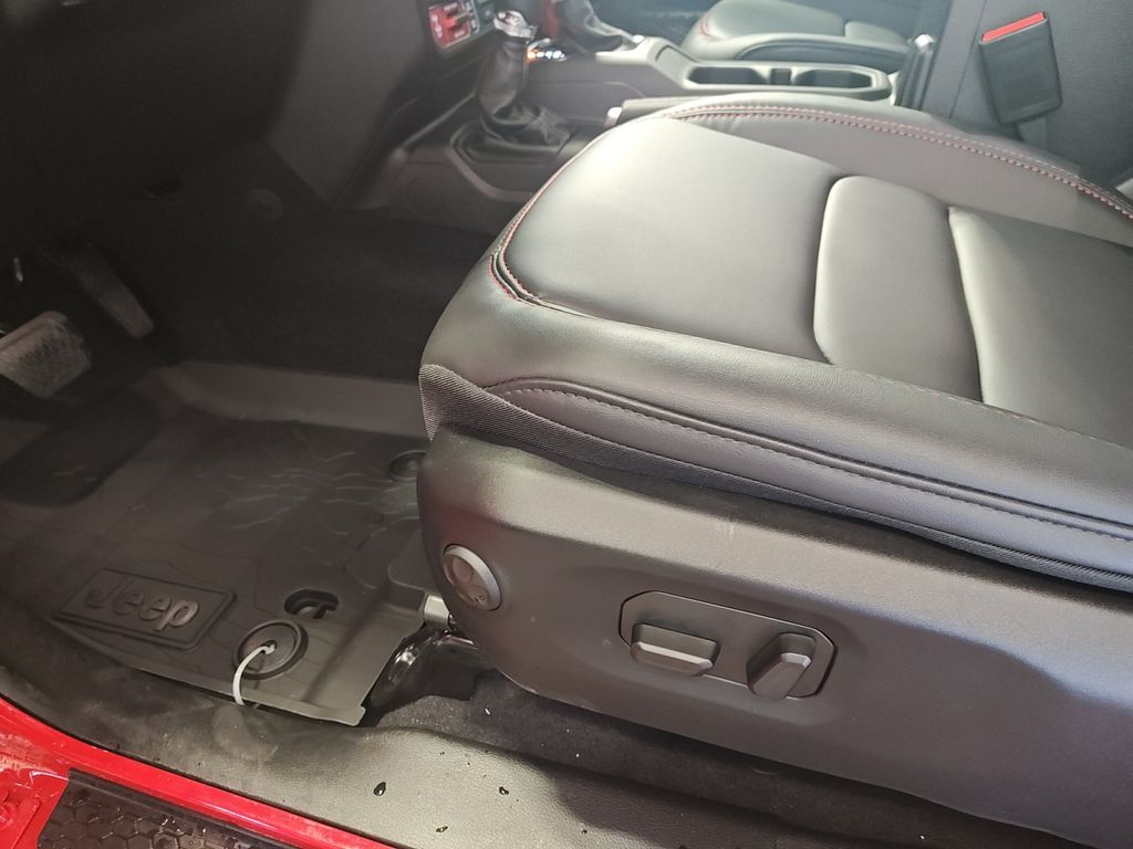 2026 Jeep Wrangler 4-Door Rubicon - Photo 29