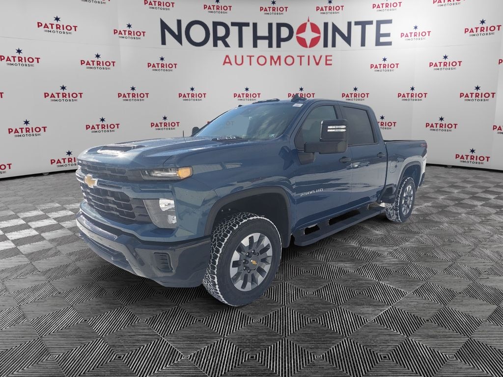 Used 2025 Chevrolet Silverado 2500 HD Custom Truck Crew Cab
