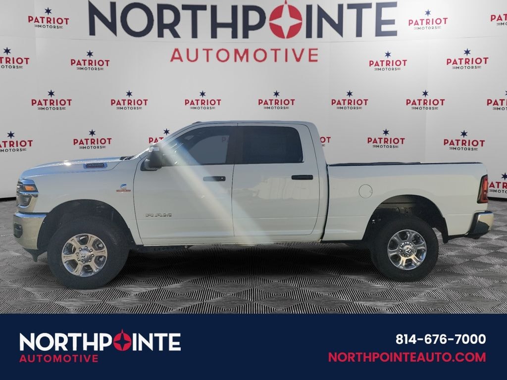 New 2026 Ram 3500 BIG HORN CREW CAB 4X4 6'4 BOX Pickup