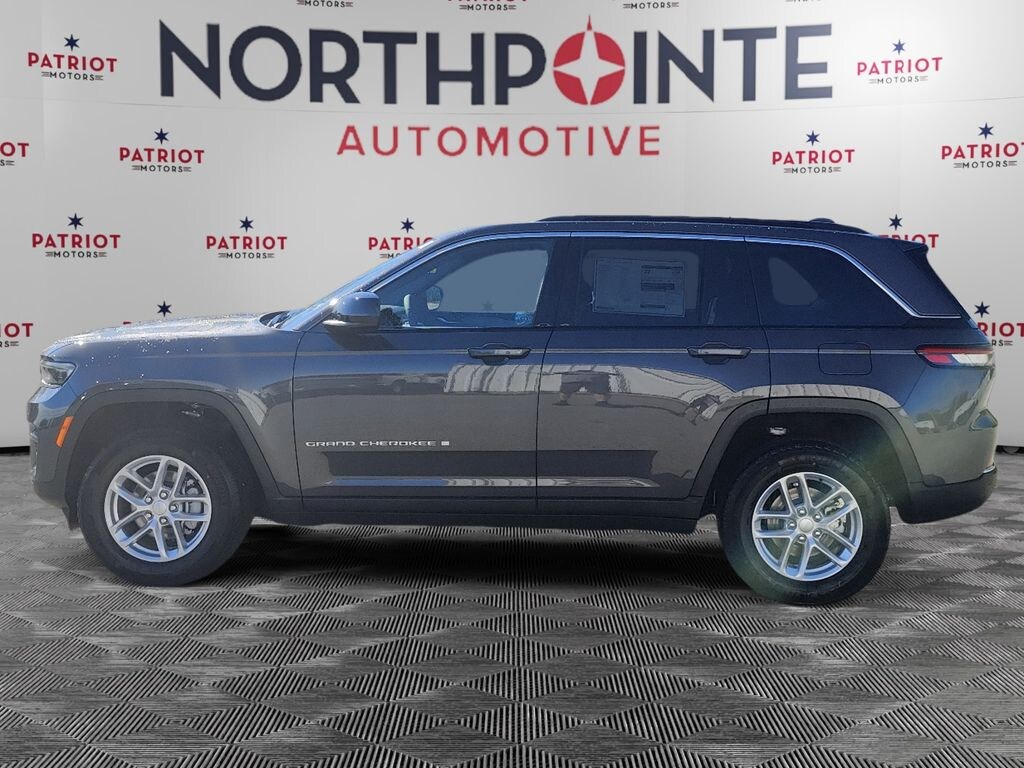 New 2025 Jeep Grand Cherokee LAREDO X 4X4 Sport Utility