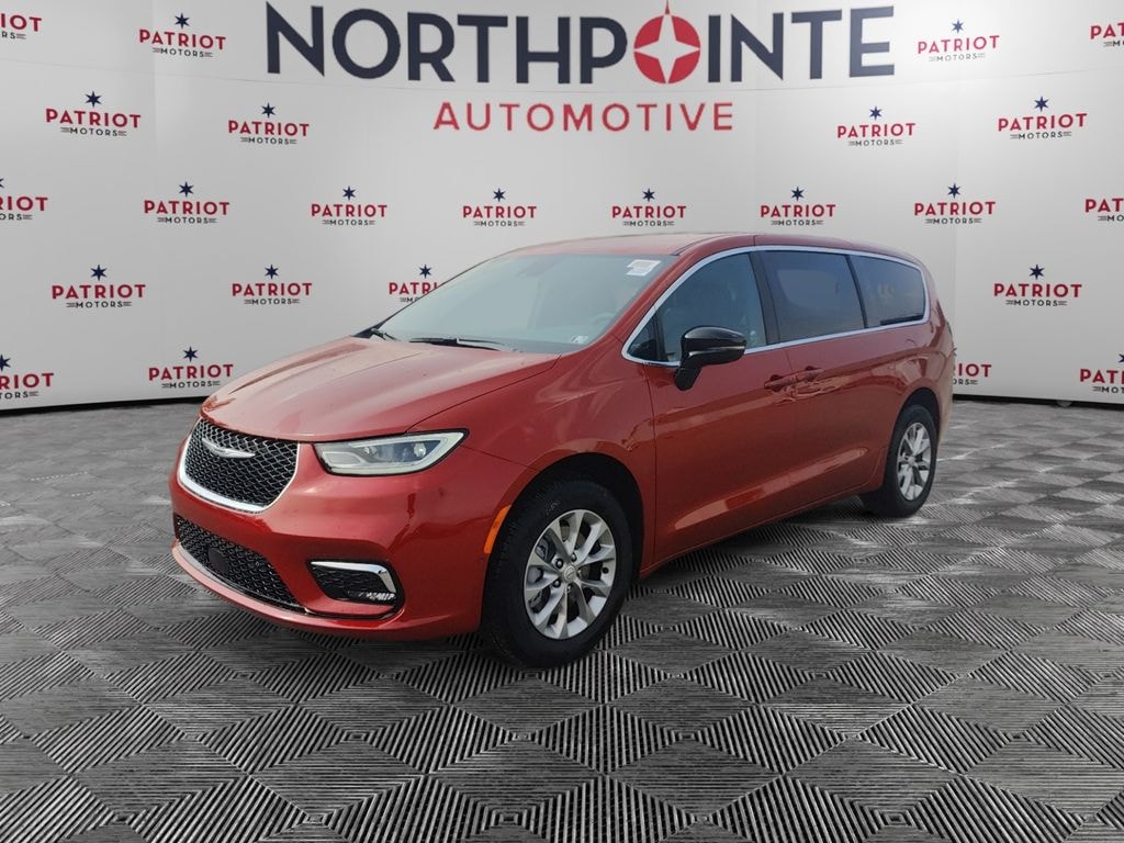 New 2026 Chrysler Pacifica SELECT AWD Passenger Van