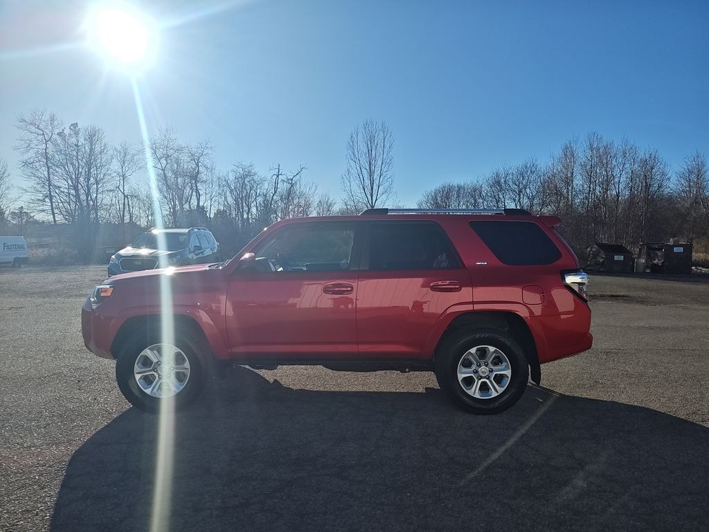 Used 2024 Toyota 4Runner SR5 SUV