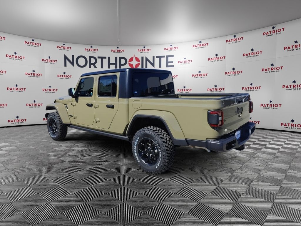 New 2025 Jeep Gladiator WILLYS 4X4 Pickup
