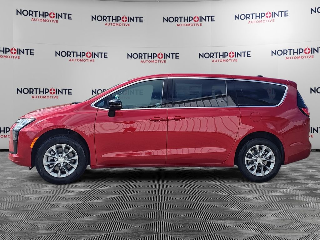 New 2027 Chrysler Pacifica SELECT AWD Passenger Van