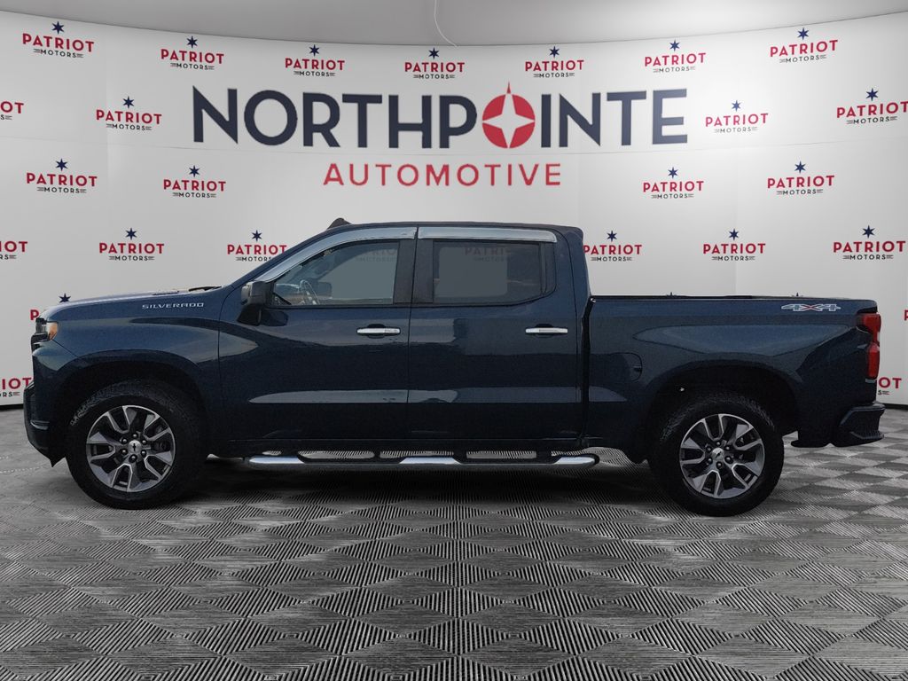 2020 Chevrolet Silverado 1500 RST photo 3
