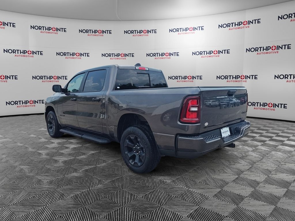 New 2026 Ram 1500 EXPRESS CREW CAB 4X4 5'7 BOX Pickup