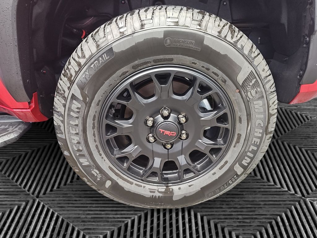 2026 Toyota 4Runner TRD Off-Road Premium - Photo 14