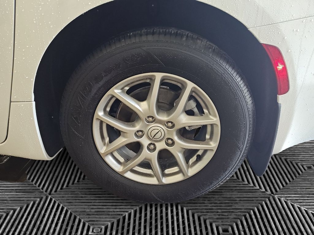 2026 Chrysler Pacifica Select - Photo 14