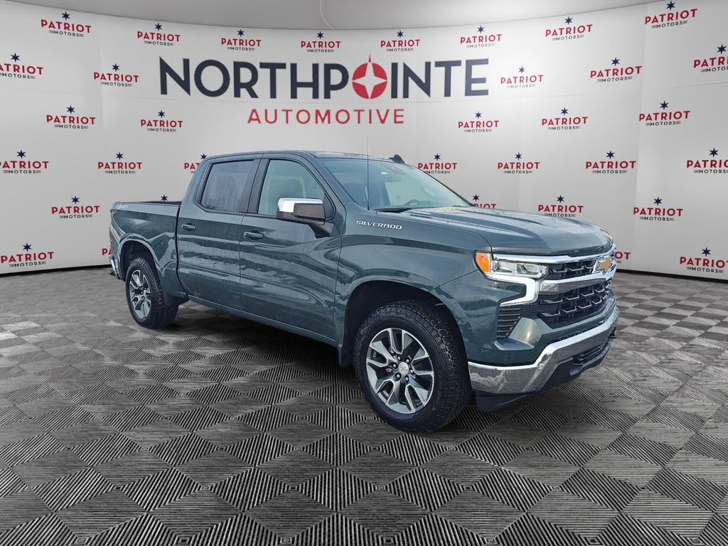 2026 Chevrolet Silverado LT's photo