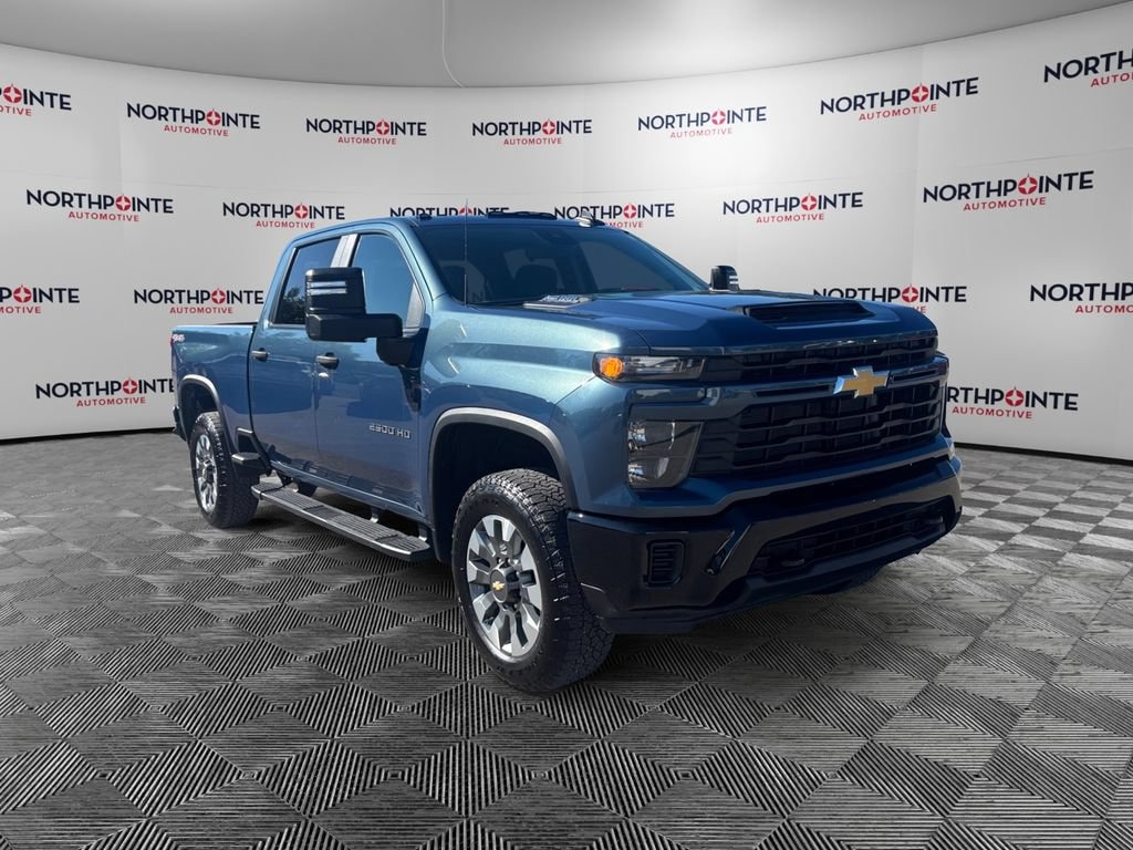 Used 2025 Chevrolet Silverado 2500 HD Custom Truck