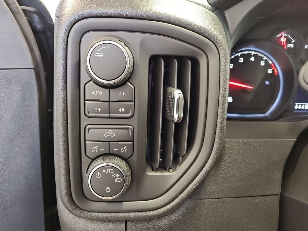 2026 Chevrolet Silverado 1500 Custom Trail Boss - Photo 26