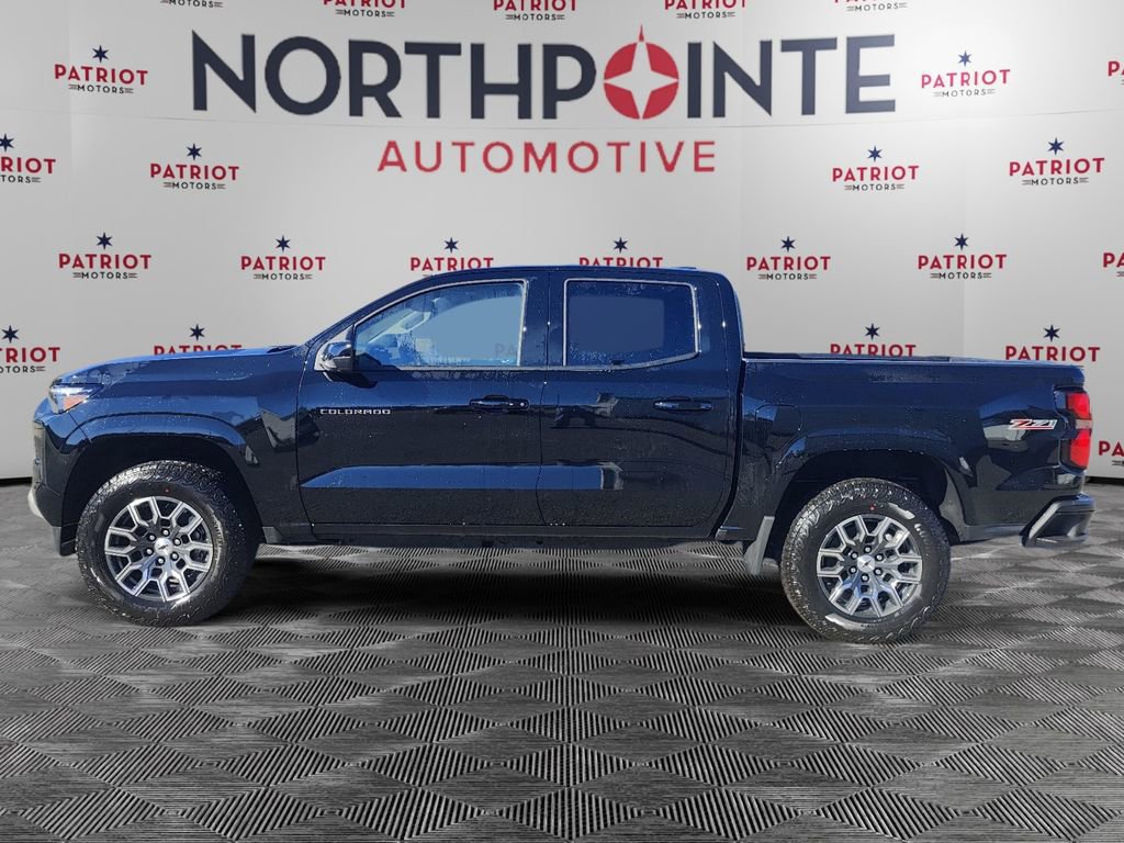 2026 Chevrolet Colorado Z71 photo 2