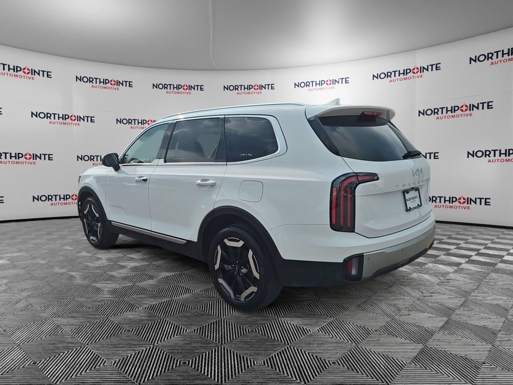 Used 2024 Kia Telluride EX