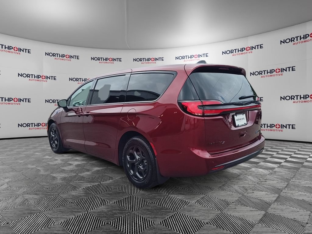 Used 2023 Chrysler Pacifica Hybrid Touring L