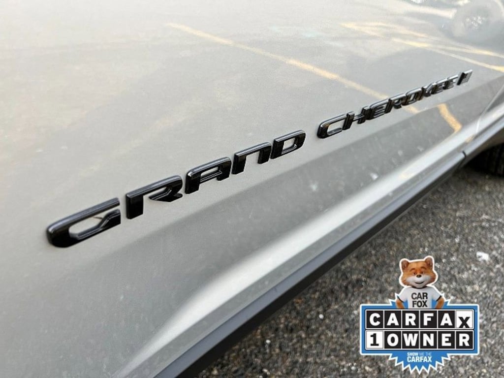 Used 2024 Jeep Grand Cherokee L Altitude