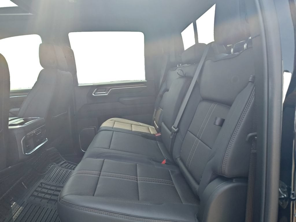2026 Chevrolet Silverado 2500 HD High Country - Photo 13