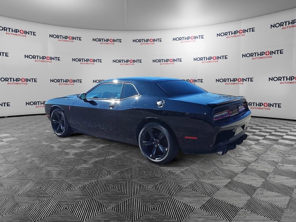 Used 2016 Dodge Challenger R/T