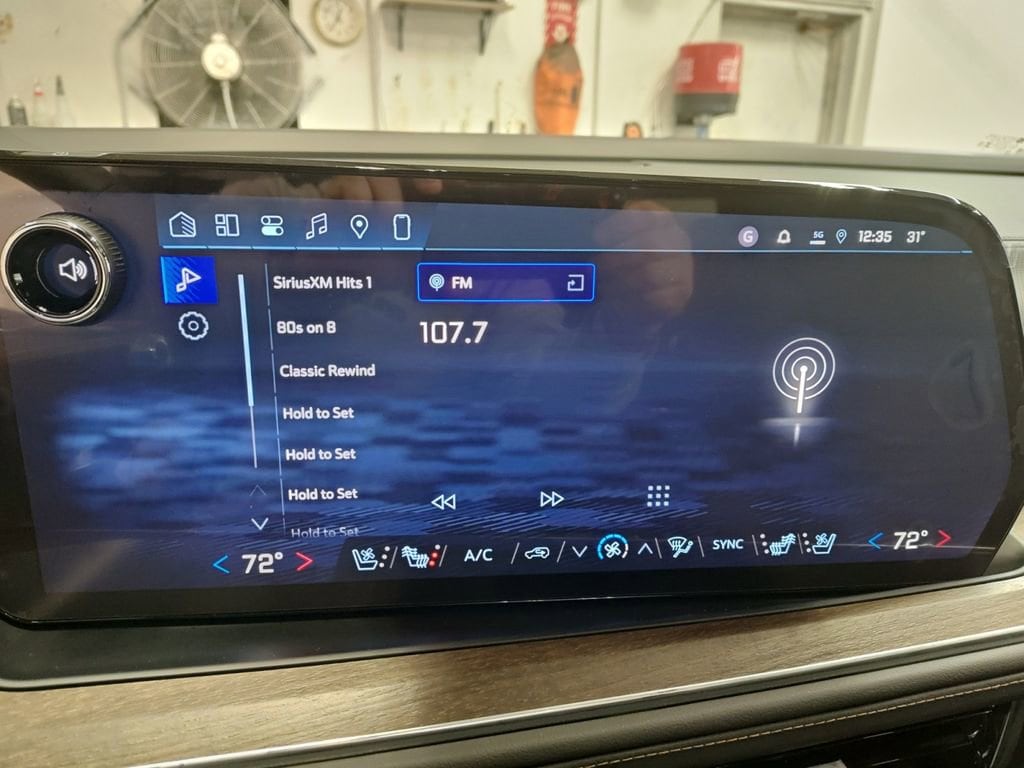 2026 Chevrolet Suburban High Country - Photo 19